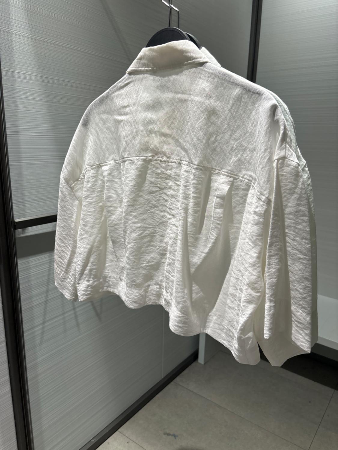 FLOWY SHIRT WITH POCKETS - Image 2