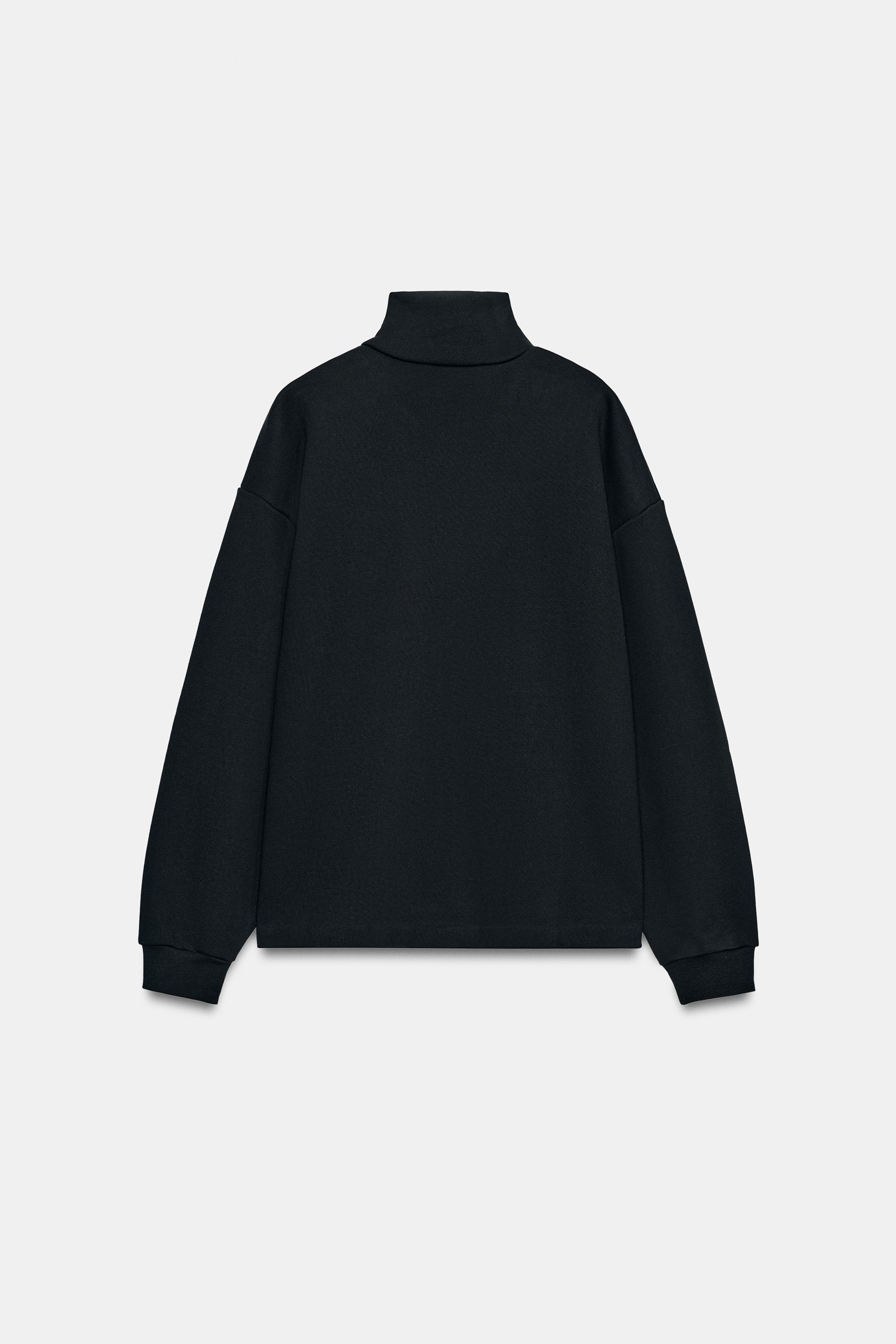 ZIP-UP SWEATSHIRT