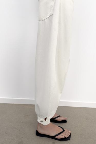 TRF BALLOON MID-WAIST JEANS WITH BELT LOOP DETAIL - White by Zara - Image 2
