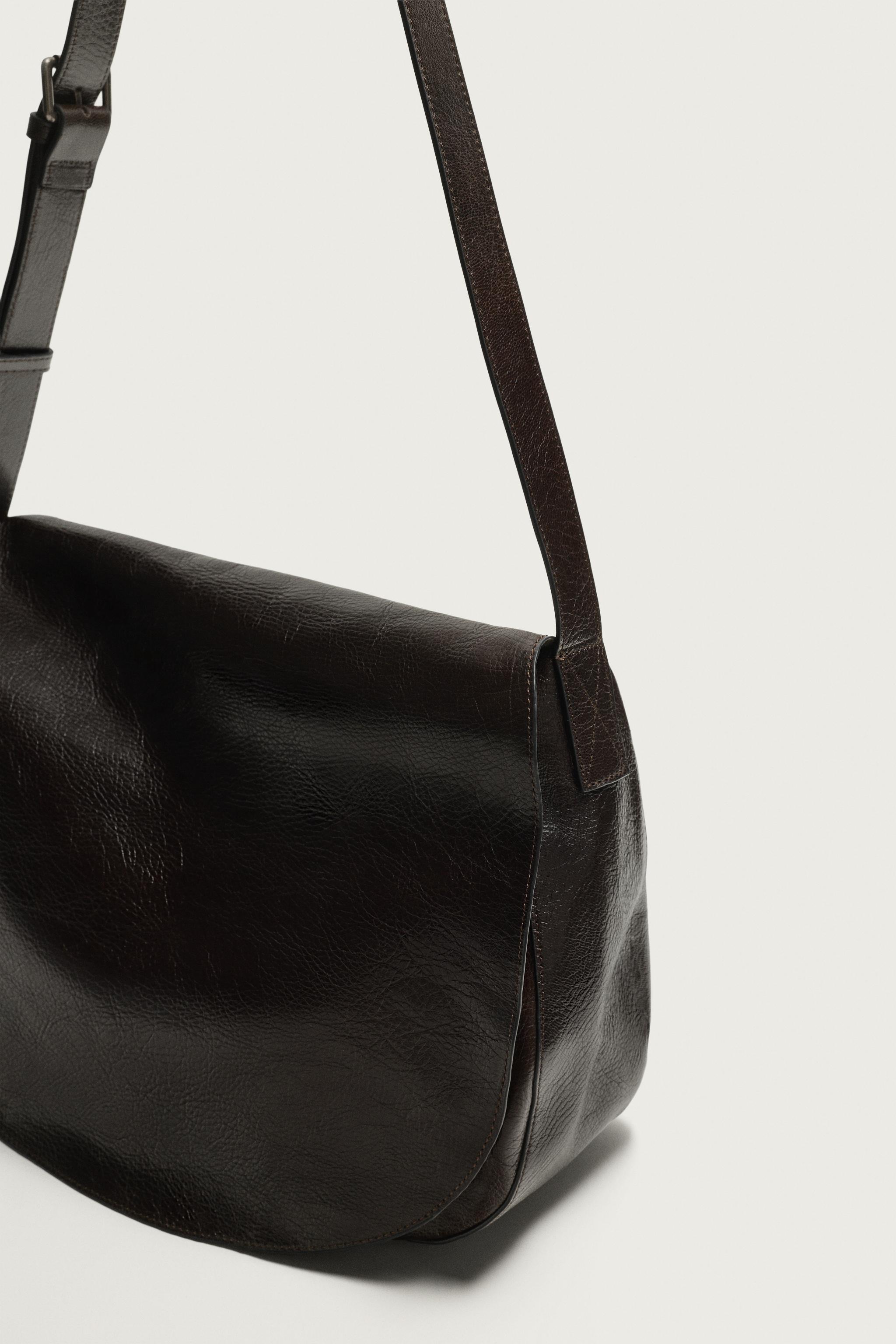 LEATHER SHOULDER BAG