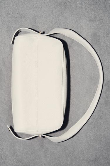 LEATHER SHOULDER BAG - Ecru by Zara
