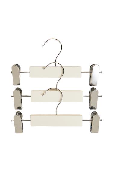 CONJUNTO DE CABIDES DE MADEIRA PARA CRIANÇAS (CONJUNTO COM 3) - Branco-marfim da Zara