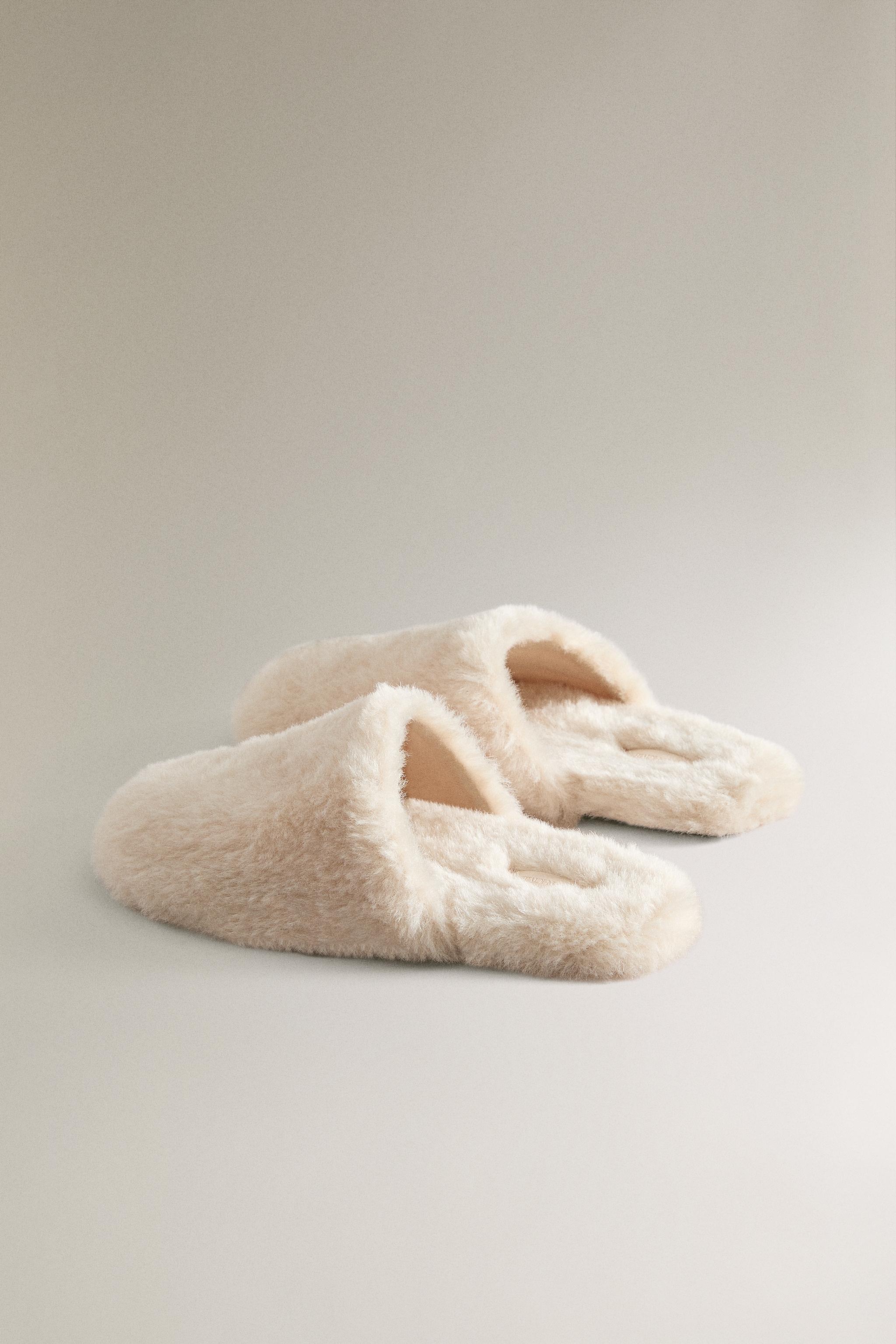 FAUX FUR MULE SLIPPERS