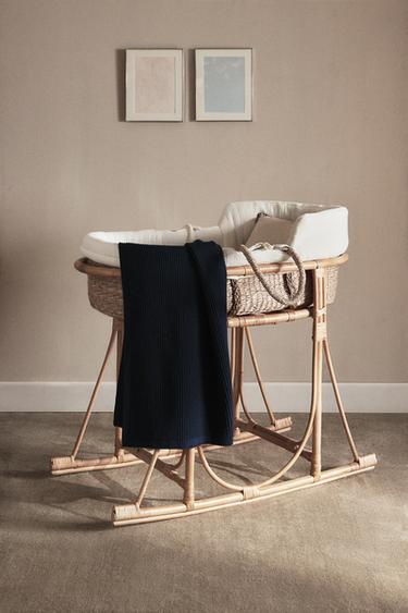 CAPAZO ROTIN - Beige clair de Zara