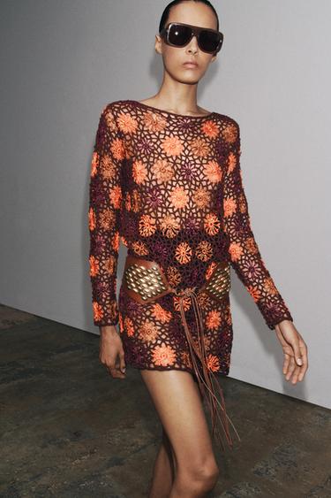 ROBE MINI EN MAILLE CROCHET - Marron de Zara - Image 2