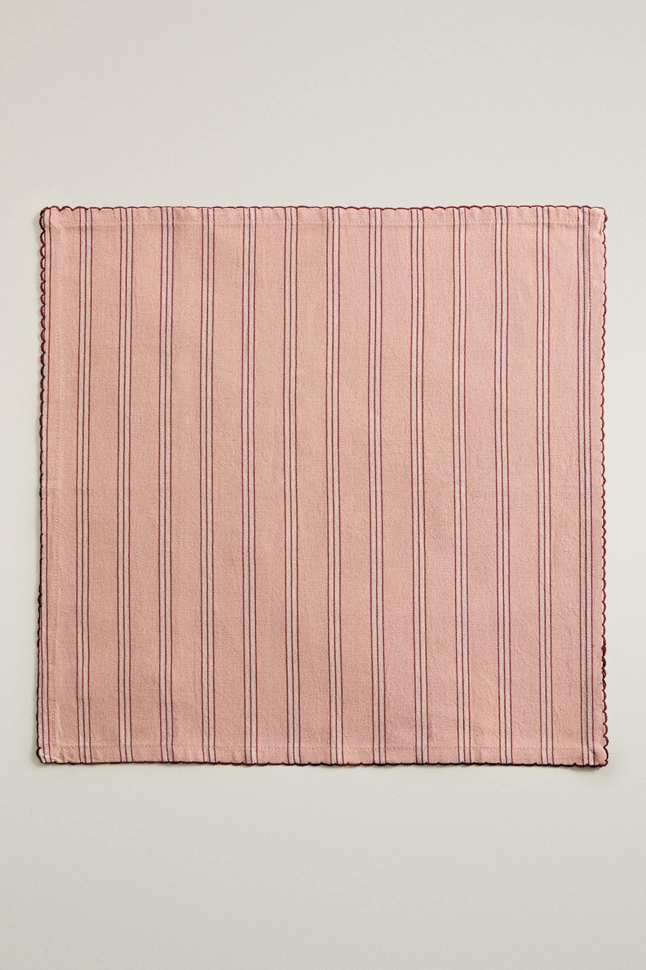 STRIPED COTTON NAPKINS WITH SCALLOPED EDGE (PACK OF 2) — Pink
