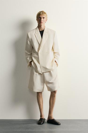 COSTUME BERMUDA COUPE DÉCONTRACTÉE - 854 de Zara