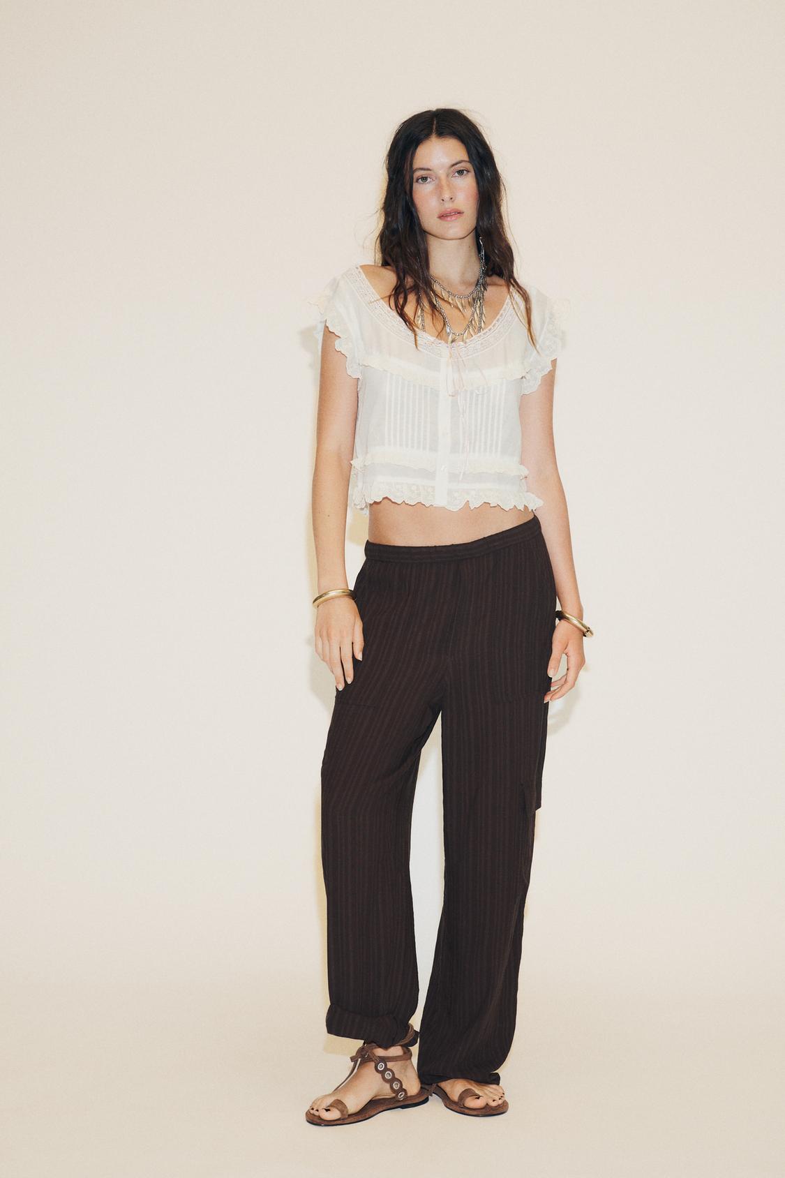 EMBROIDERED GAUZE BOW CROP TOP