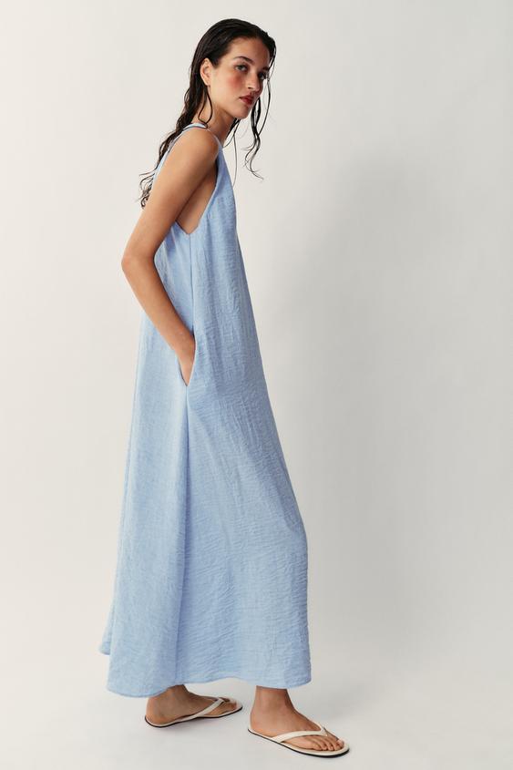 zara long dress ZW COLLECTION SATIN EFFECT HALTER - Red ZARA WOMAN COLLECTIONMidi dress with a high halter neck and open back TWISTED SHOULDER LONG DRESS -