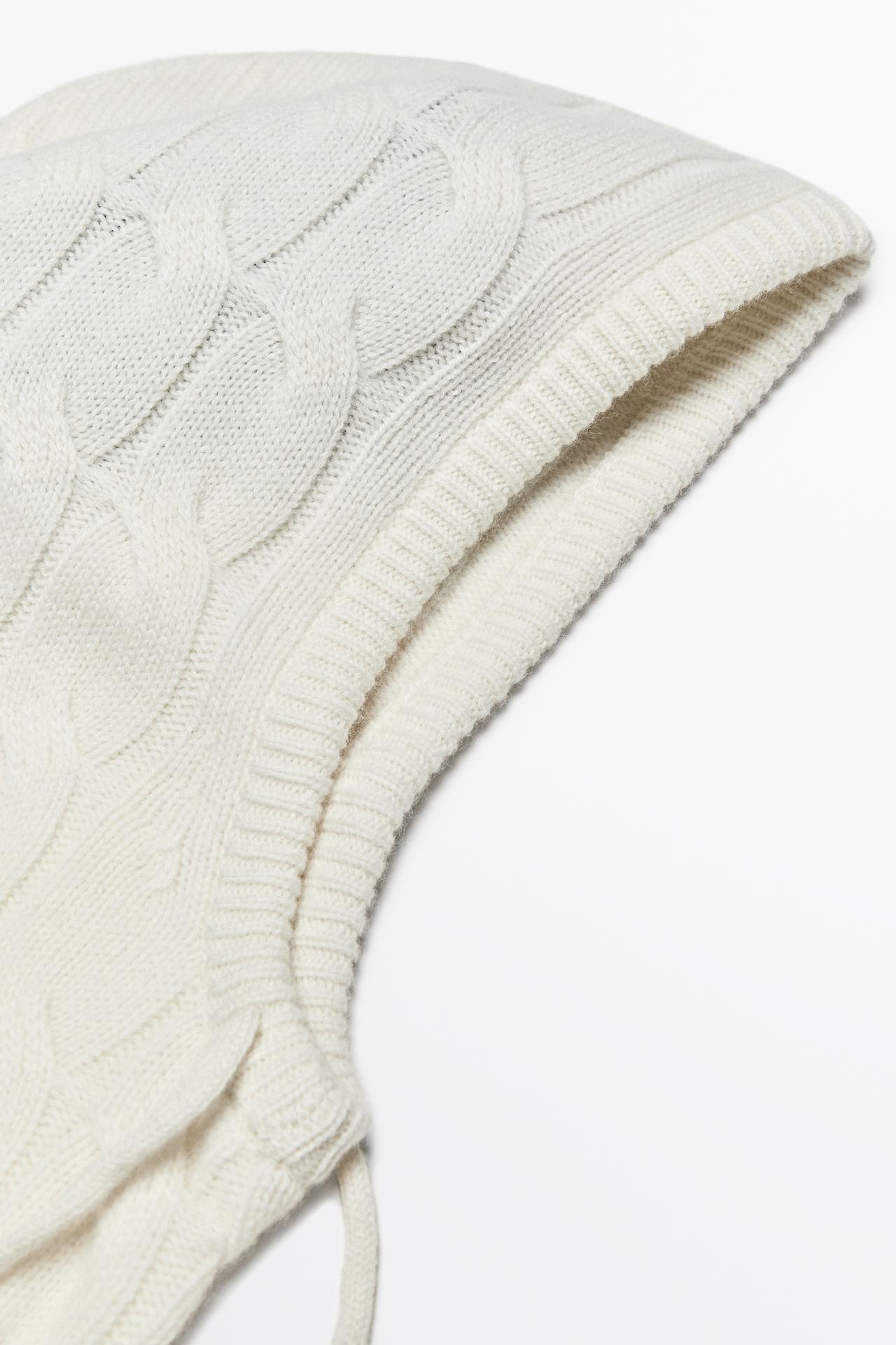 Cotton blend cable-knit balaclava with tie — Beige