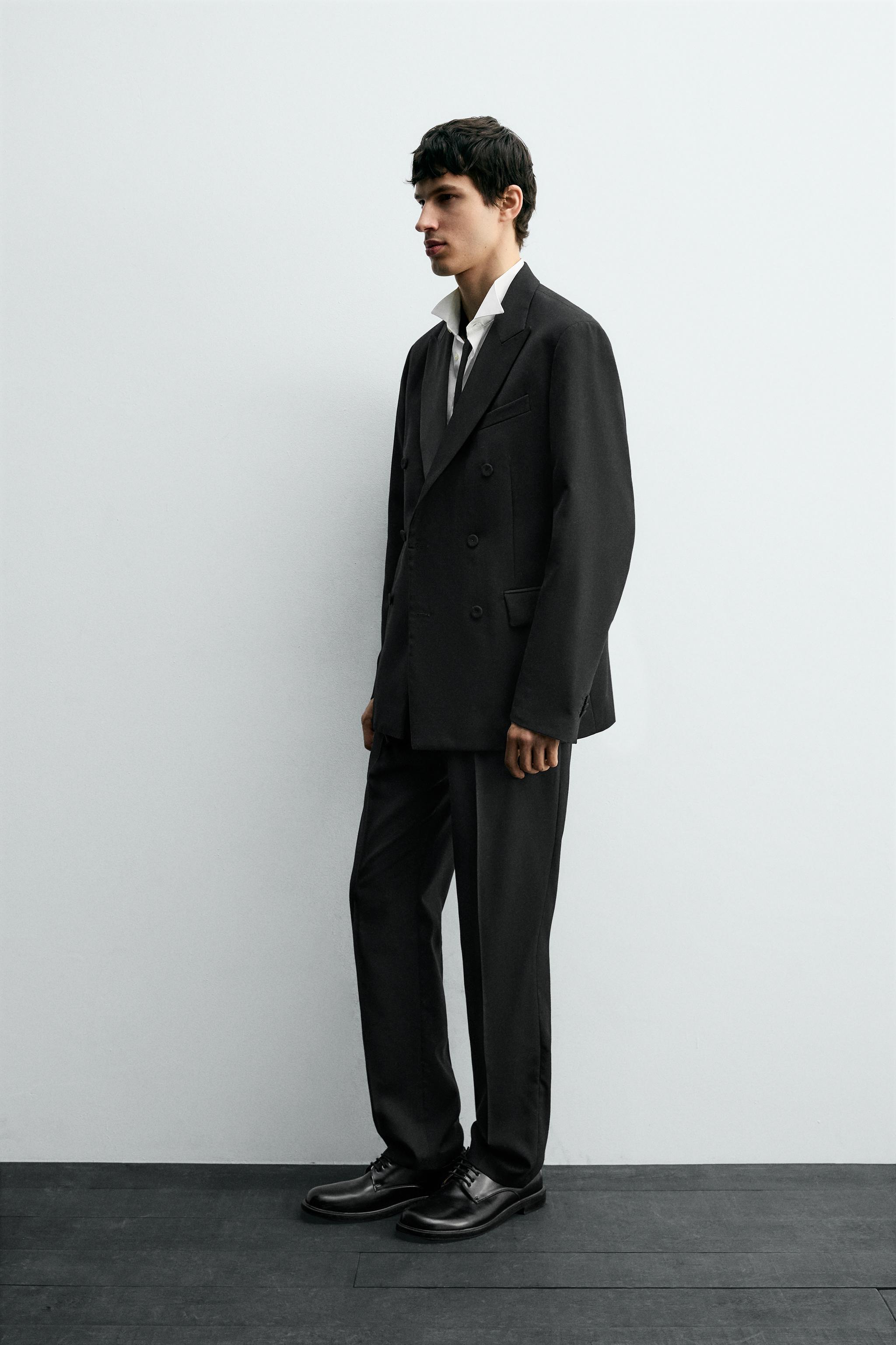 DOUBLE BREASTED TUXEDO BLAZER