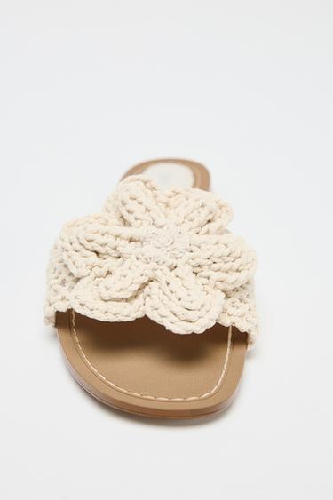 SANDALES PLATES À NŒUD CROCHET - Écru de Zara - Image 3