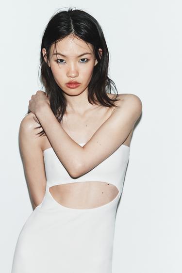 ROBE MI-LONGUE AJOURÉE EN MAILLE STRETCH - Blanc de Zara - Image 1