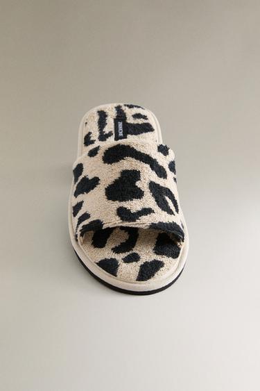 CHAUSSONS À BOUT OUVERT ÉPONGE ANIMAL PRINT - Léopard de Zara - Image 5