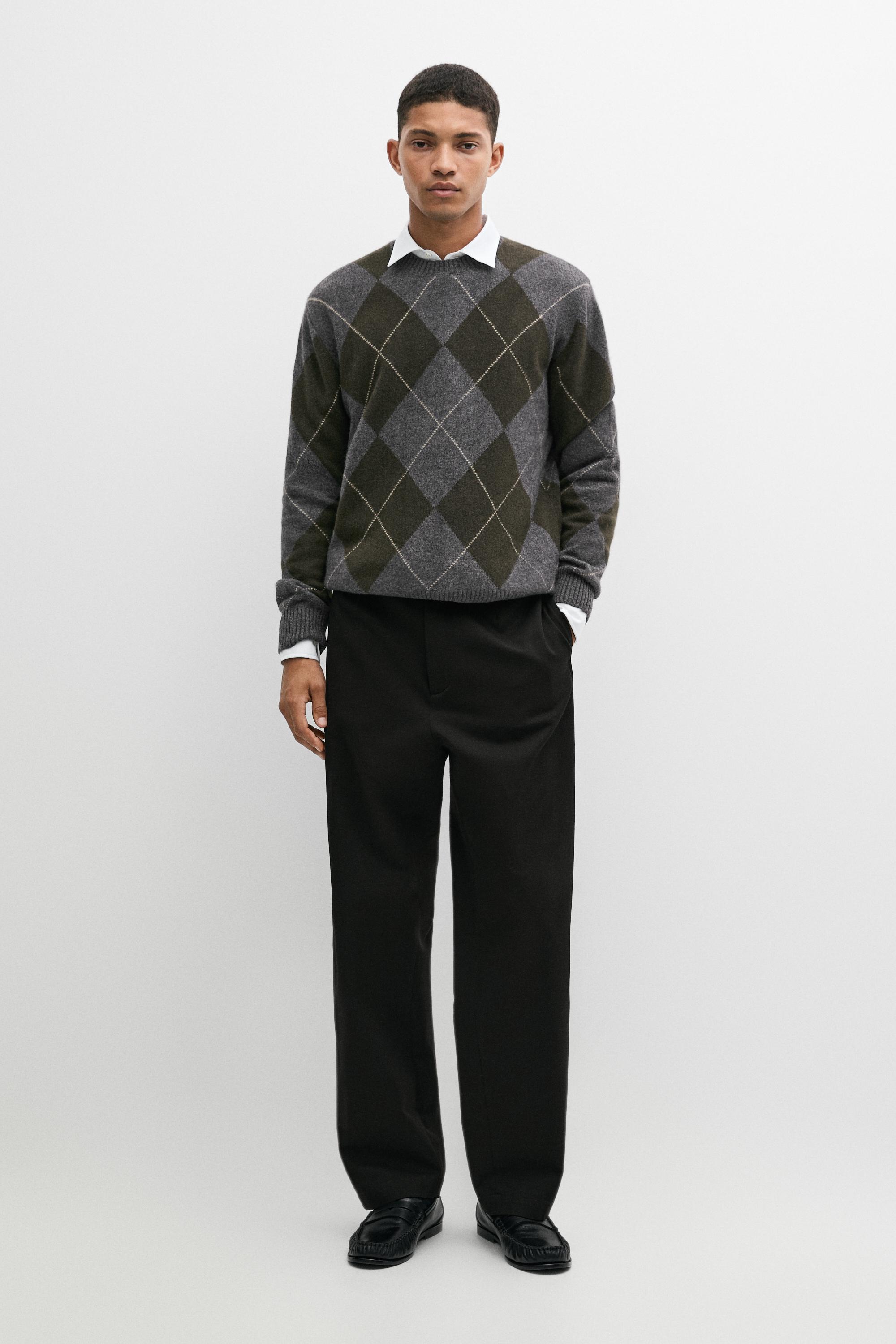 100% cashmere argyle knit sweater