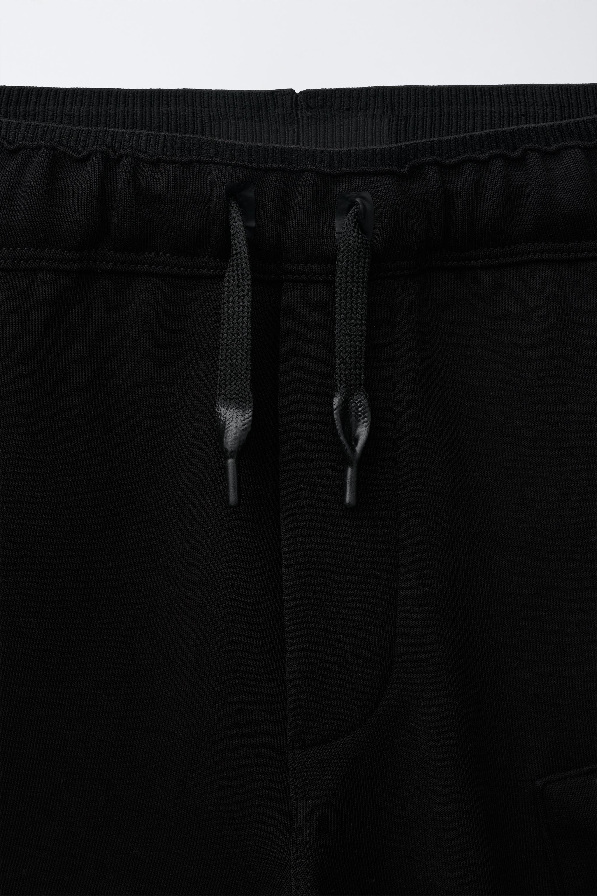 ATHLETIC CARGO SHORTS