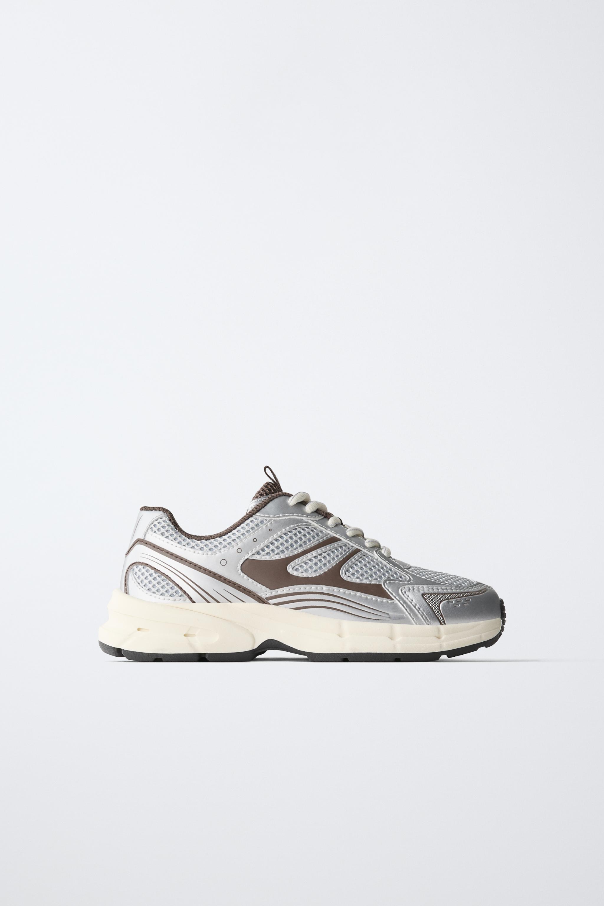 TECHNICAL MESH SNEAKERS