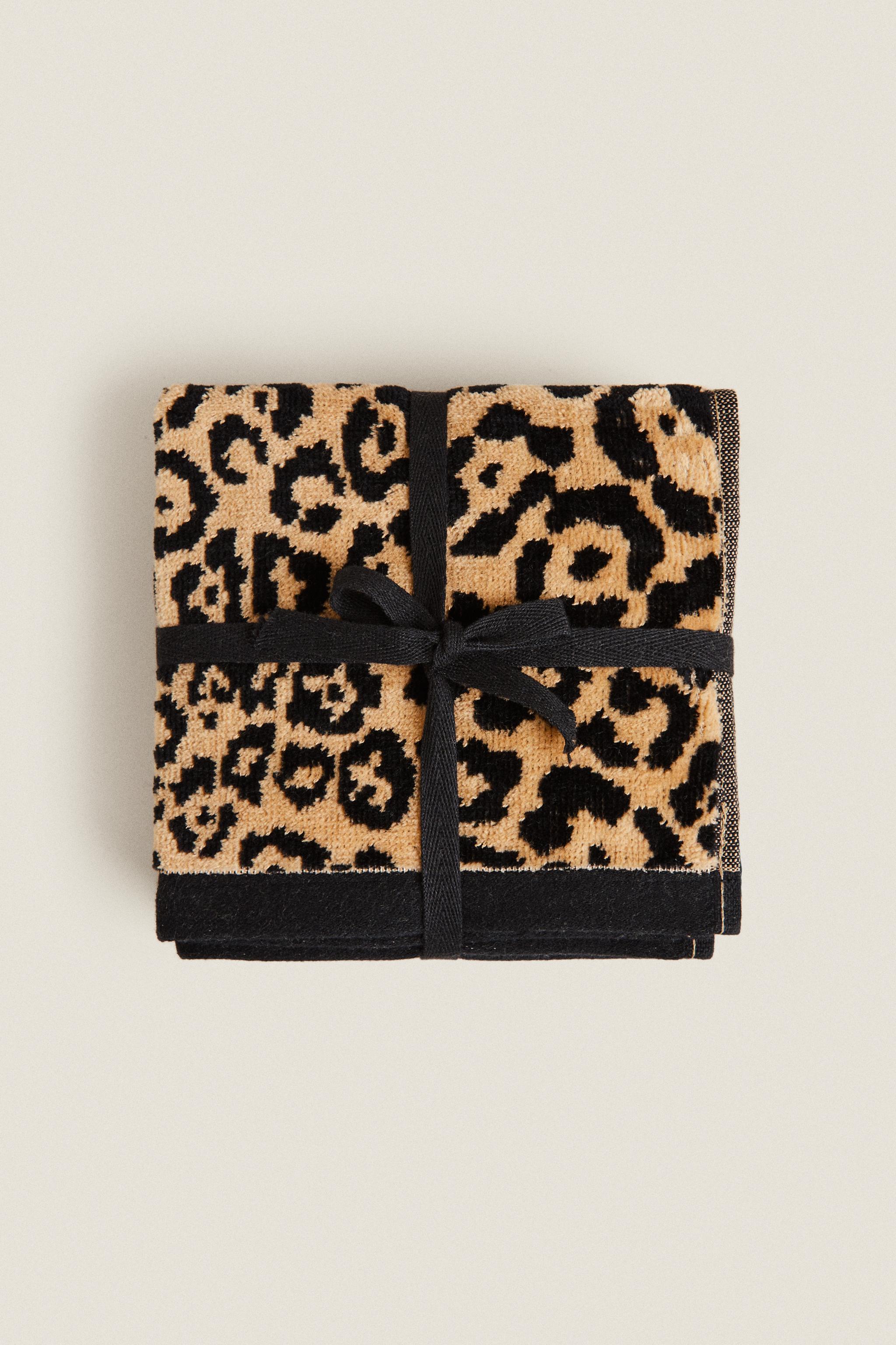 PACK OF LEOPARD PRINT VELOUR HAND TOWELS (PACK OF 3)