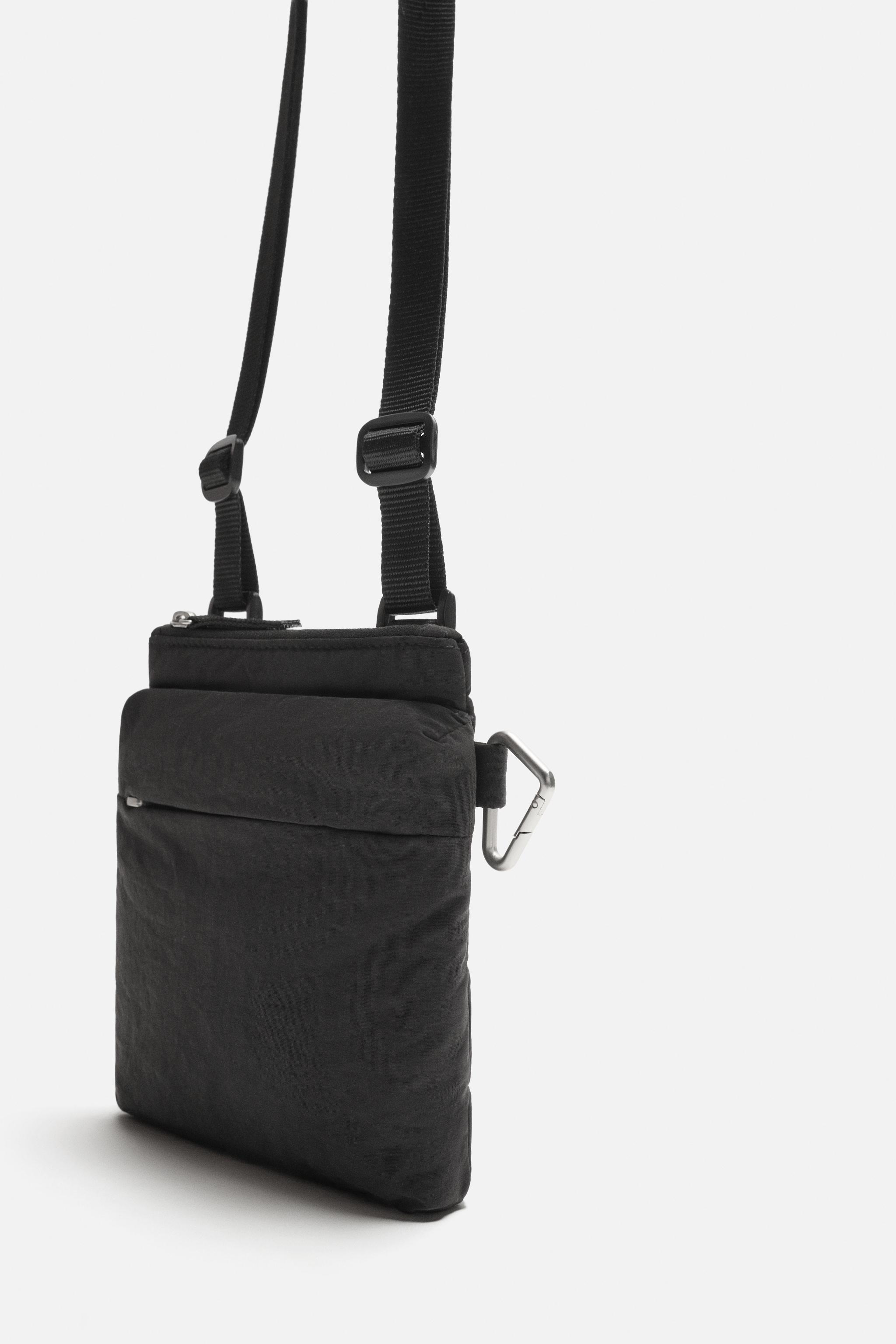 TECHNICAL CROSSBODY BAG