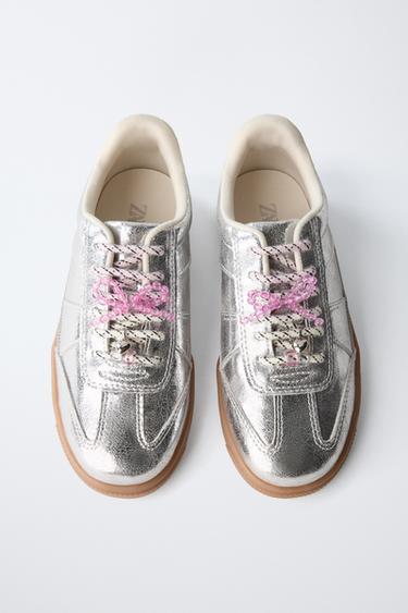 BAMBA METALIZADA CHARM - Plata de Zara