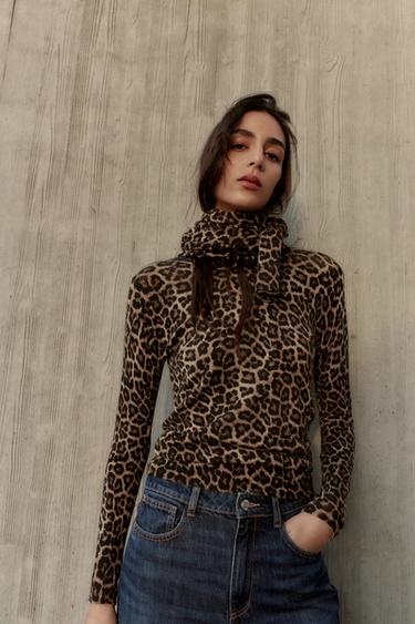 ANIMAL PRINT KNIT JUMPER - Black / Brown by Zara