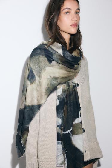 PAÑUELO ESTAMPADO FLORAL - Marrón / Topo de Zara