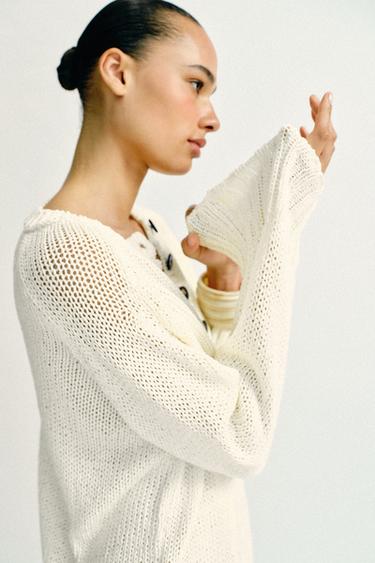 PULL EN MAILLE BOUTONS - Blanc cassé de Zara - Image 2