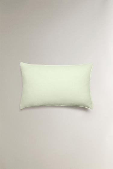 TAIE D’OREILLER LIN DÉLAVÉ (140 G/M²) - Vert clair de Zara - Image 3