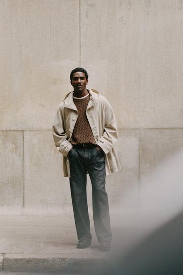 IZSKATS - 457 no Zara