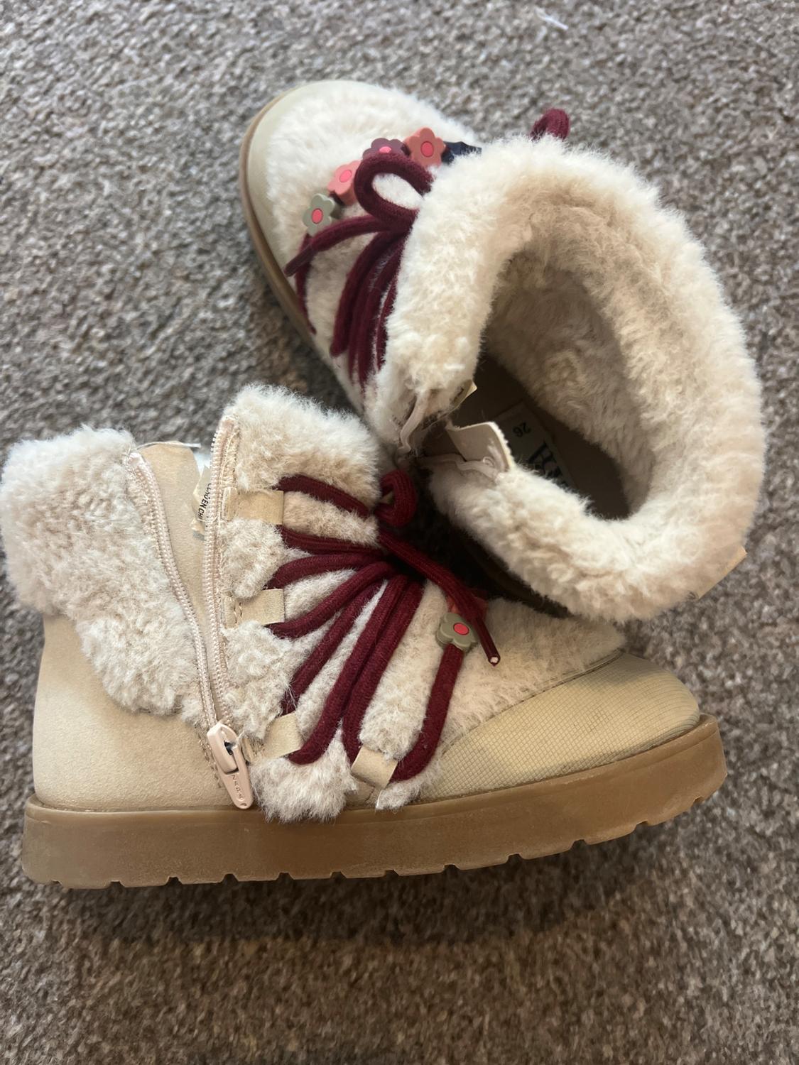 GIRLS FUR BOOTS - Image 3