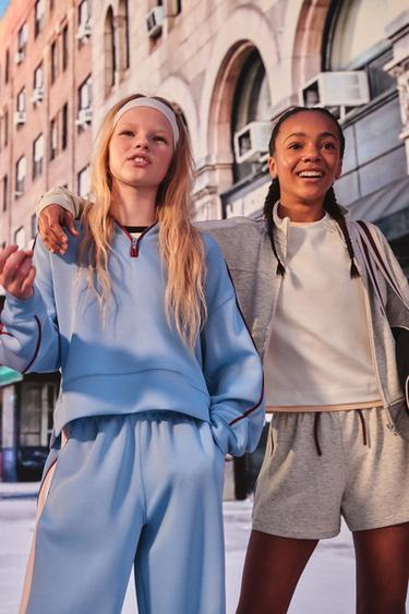 SPORTY ZIP-UP SWEATSHIRT - Grey marl by Zara