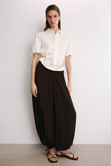 PANTALÓN FLUIDO - Marrón de Zara - Imagen 0