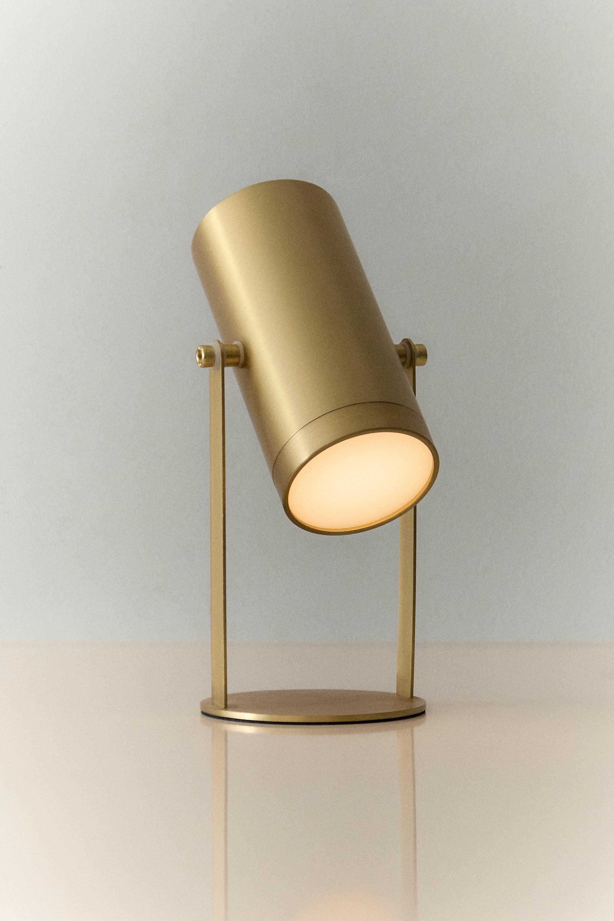 LAMPE/PROJECTEUR DE BUREAU RECHARGEABLE USB