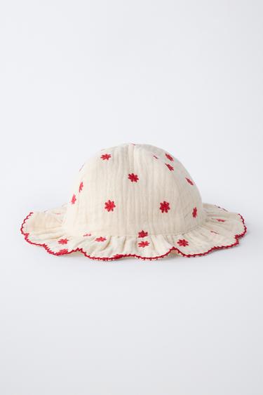 BONNET TEXTURÉ FLEURS BRODÉES - Écru / Rouge de Zara - Image 3