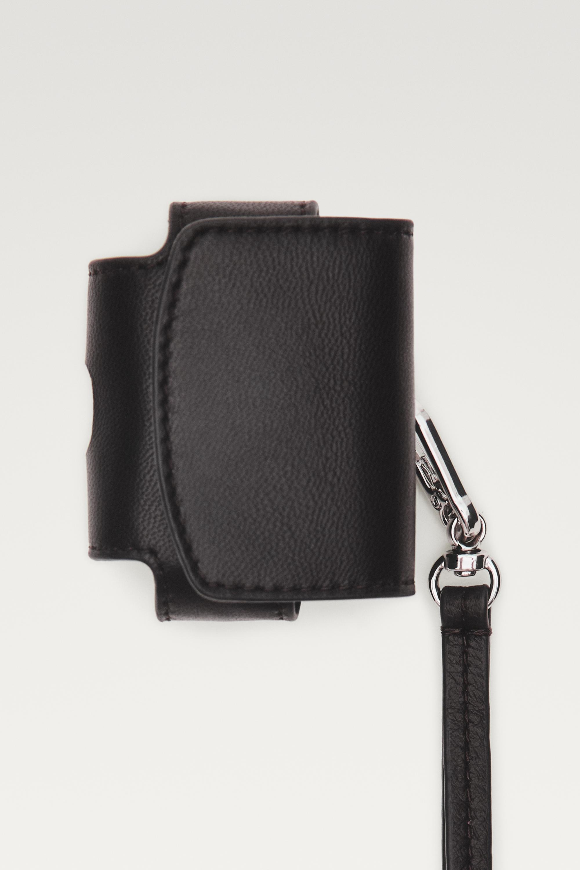Nappa leather AirPods case — Brown