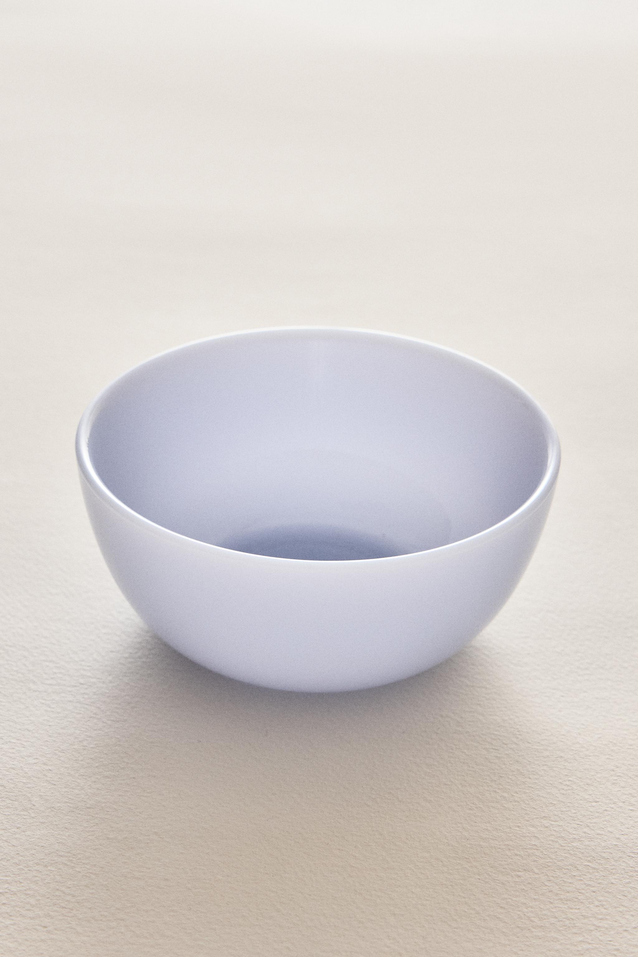 GLASS BOWL