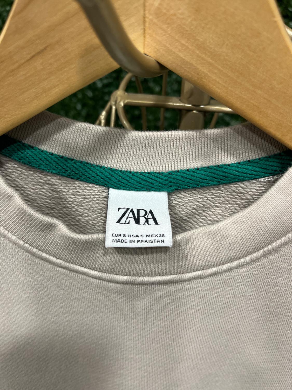 BASIC ZIP SWEATSHIRT - Image 3
