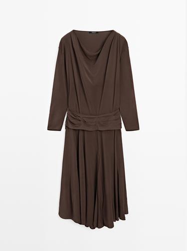 Robe longue fluide drapée avec ceinture large - divers de Zara
