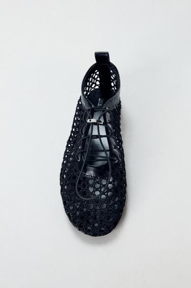 MESH FLAT SHOES - Black by Zara
