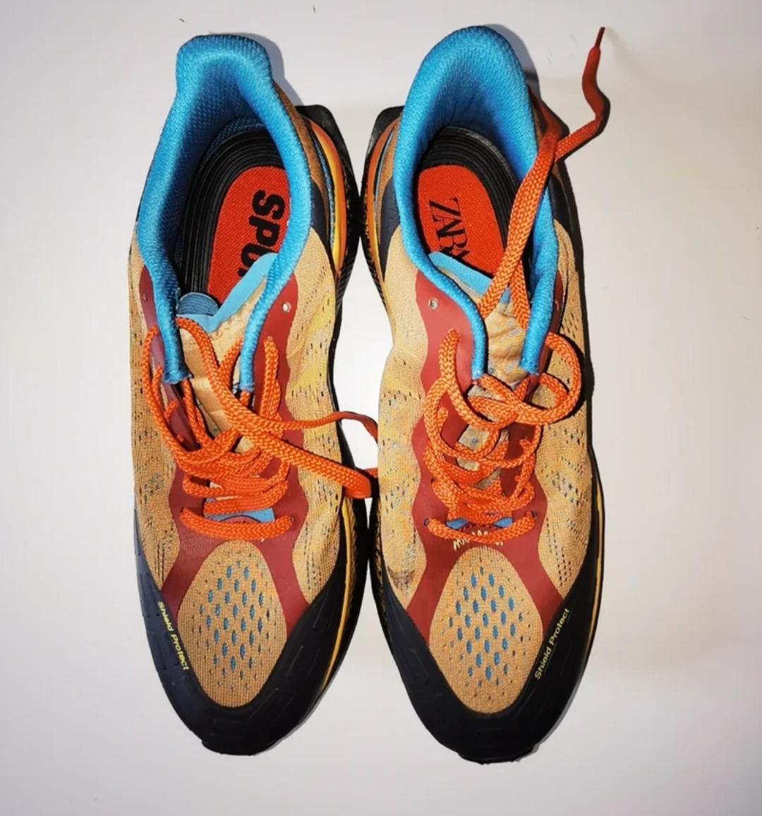 MULTICOLOURED RUNNING SNEAKERS