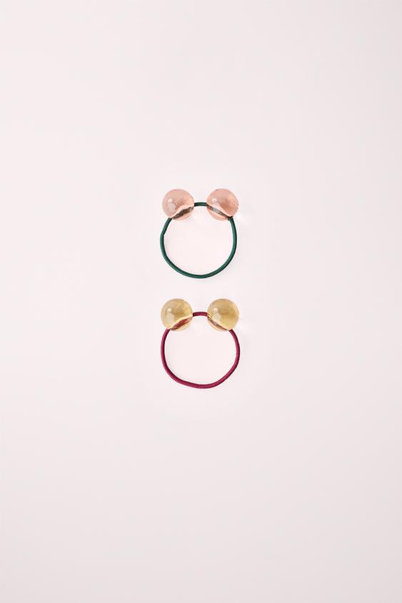 Zara TWO-PACK OF SHAPED SCRUNCHIES CREATED BY CARAMEL LONDON X ZARA - Mustard - Image 0