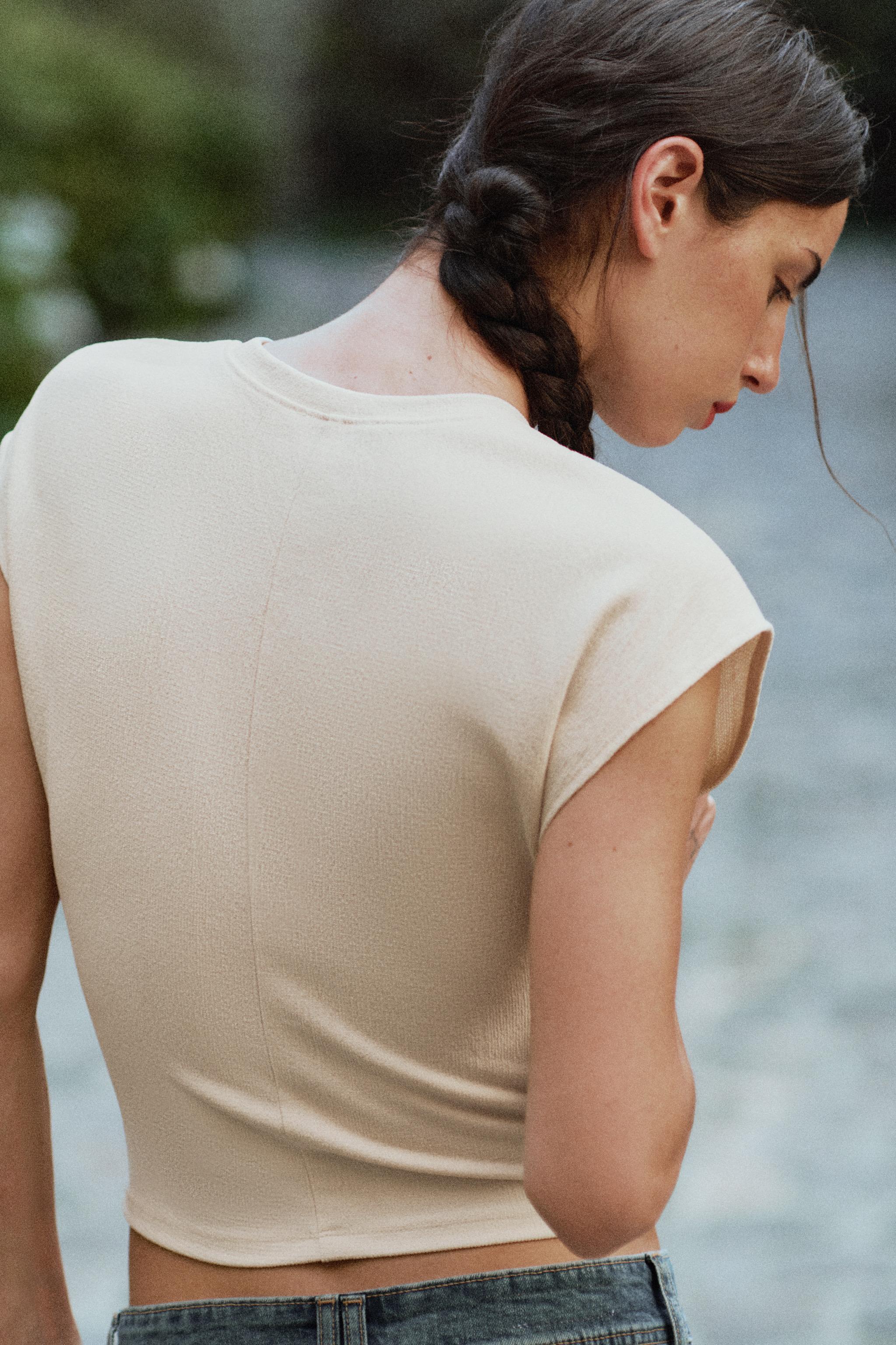 TEXTURED CORSET TOP