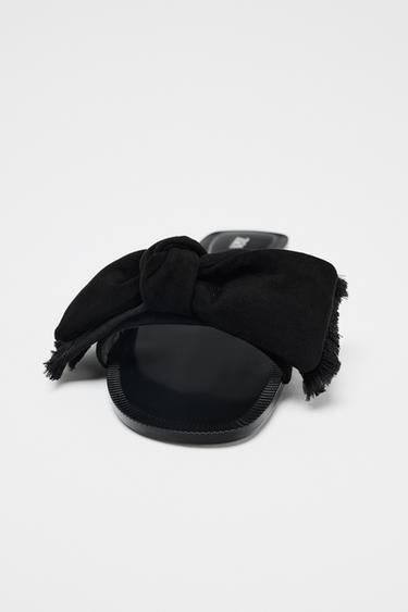 SPLIT SUEDE BOW SANDALS - Black by Zara - Image 2