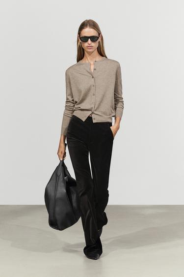 Velvet skinny flare fit pants — Black 1