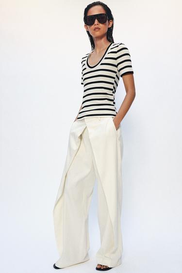 RIBBED ROUND NECK T-SHIRT - Black / White by Zara