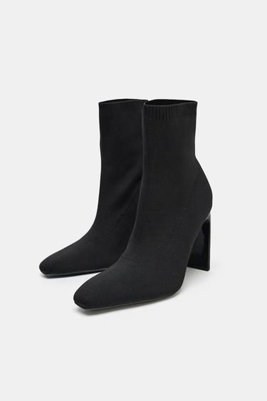 BOTÍN TACÓN - Negro de Zara