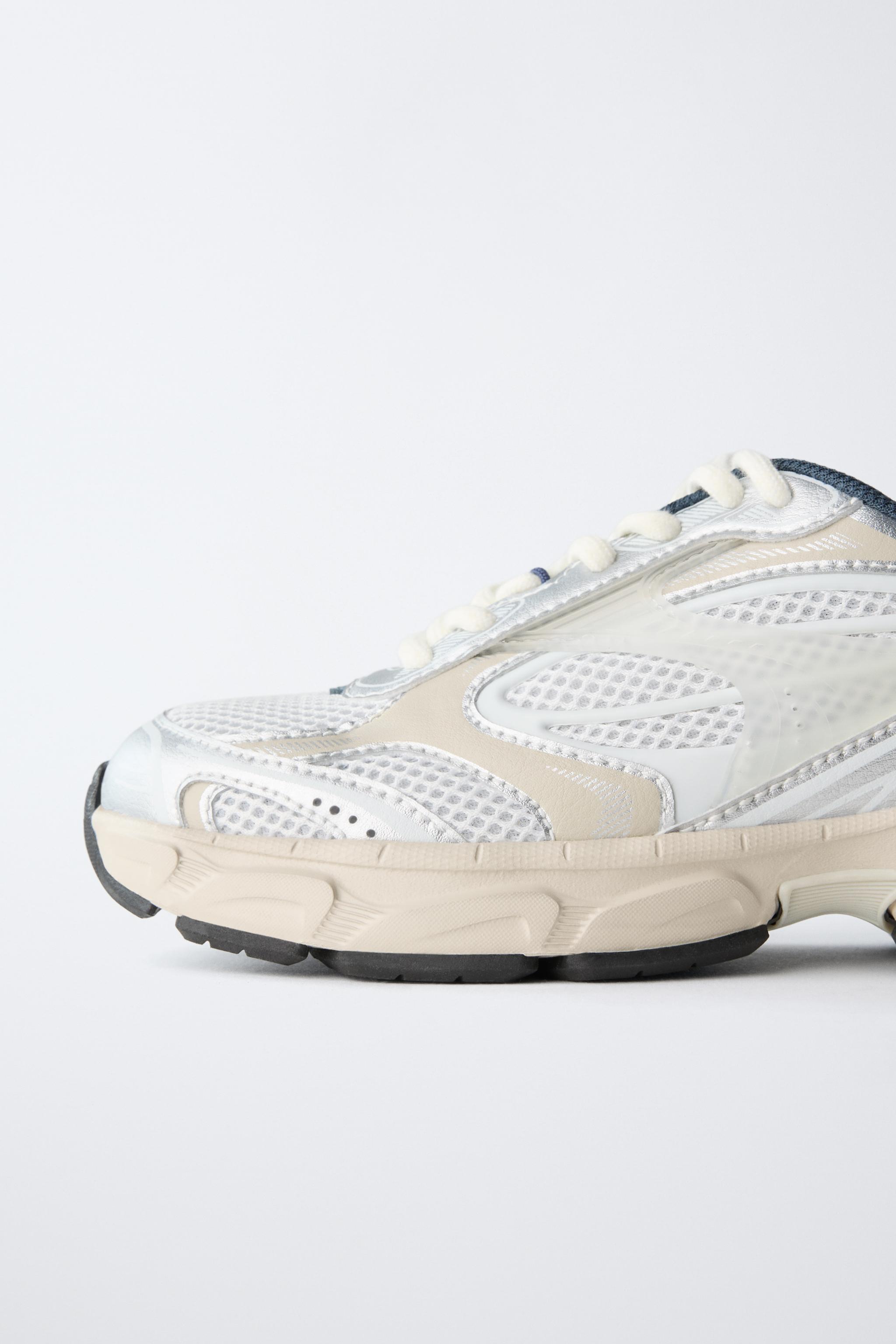 MULTI-PIECE SNEAKERS