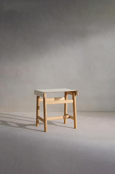 STOOL 01 - Cream by Zara