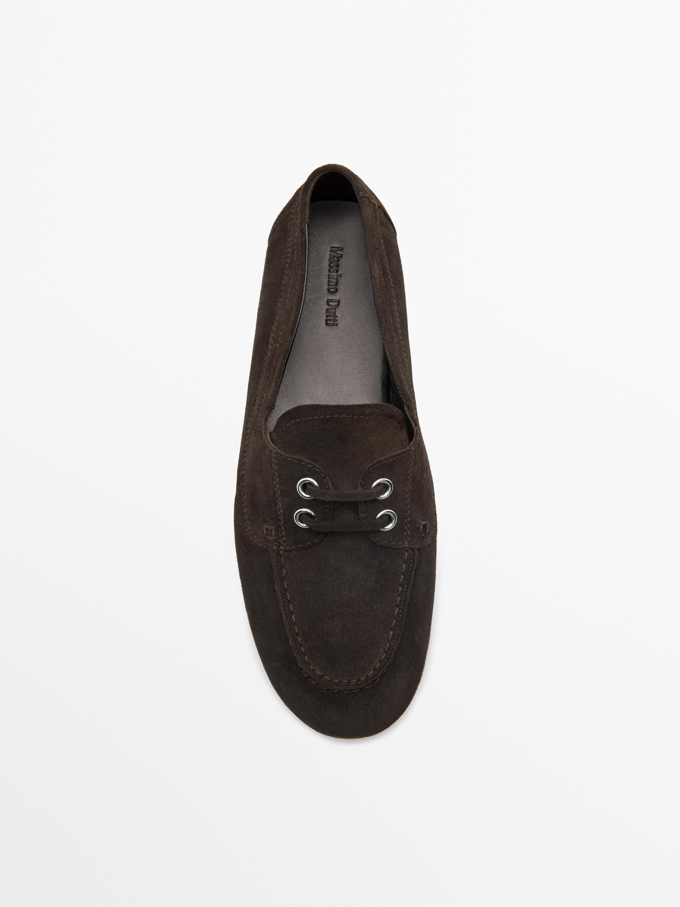 Chaussures bateau en cuir