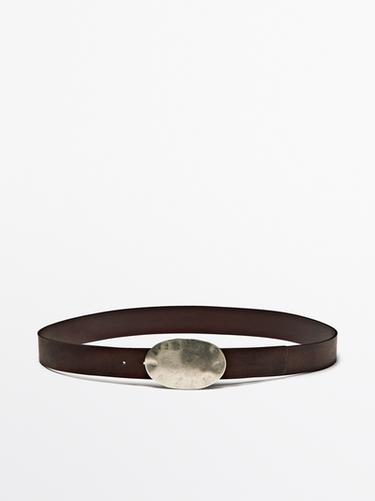 Cinturón piel napa hebilla metálica - Marrón de Zara - Imagen 0